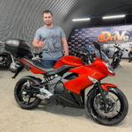 Максим Kawasaki Ninja 650R